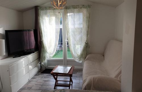 Noirmoutier-en-l'Ile House | Pousse le portail et pose toi sur la plage