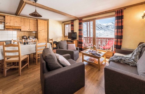 Tignes Condo | Près des pistes | Balcon privé + casiers à ski