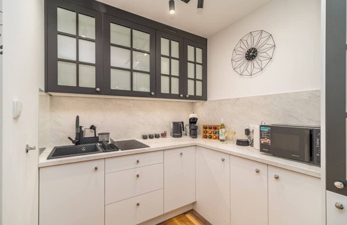 Pradnik Bialy Apartment | Prądnik Biały Apt - Parks Nearby - by Rentujemy
