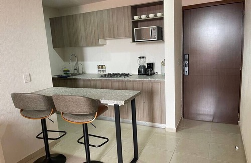 Guadalajara Municipality Apartment | Practical and Well Located Apartment, Close to the Stadium