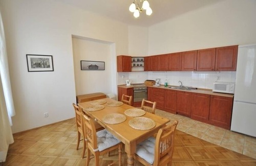 Stare Mesto Apartment | Prague-Super Classy-Best Location-2 BR Apartment