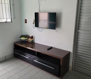 Quatro Ilhas Apartment | PRAIA DE 4 ILHAS Apartamento 2 Quartos 50M da Praia Com Vista