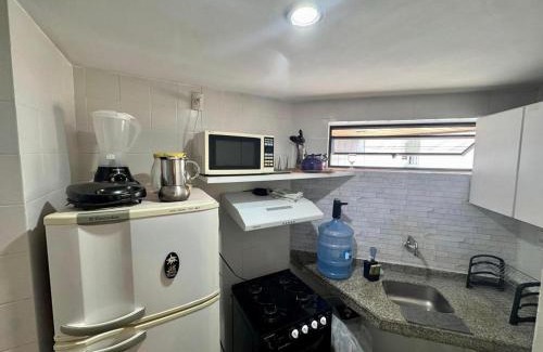 Ponta Verde Apartment | Praia de Ponta Verde em frente ao Trópico Hotel com Manobrista - Apto 208