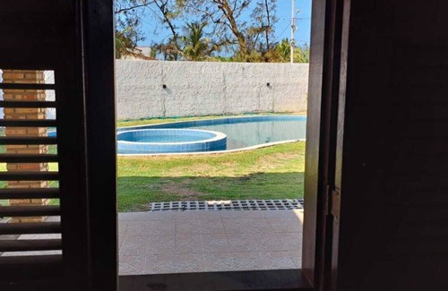 Beberibe Apartment | Praia Tabuba do Morro Branco, Suíte Para até 04 Pessoas, Aceitamos Pet's