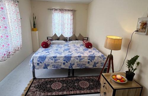 Sualkuchi Apartment | Praram - A cosy space for two!
