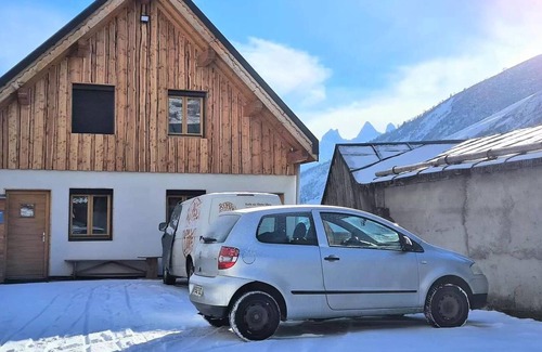 Saint-Sorlin-d'Arves Ski Chalet | Praz-bel Residence - P4 - Ground floor apartment of a new chalet
