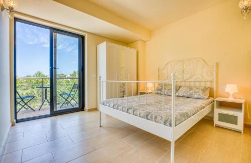Son Carrio Apartment | PRECIOSO DUPLEX EN CALA SANTANDRIA CON PISCINA Y WIFI