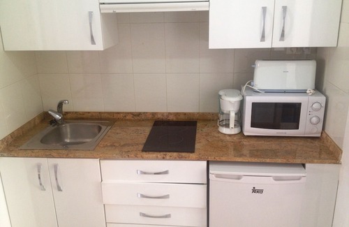 Calafat Apartment | Precious Bungalow Only 50m Away Form The Beach