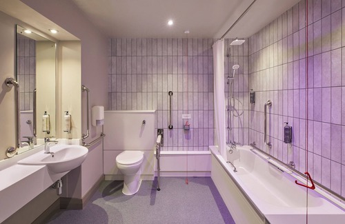 The Docks Hotel | Premier Inn Durham City Centre - Walkergate