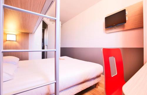 Saint-Contest Hotel | Premiere Classe Caen Nord - Mémorial