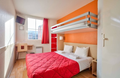 Suresnes Hotel | Premiere Classe Paris Ouest - Pont De Suresnes
