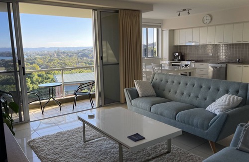 East Ballina Apartment | Premium 2 Bedroom River and Ocean View Apartment