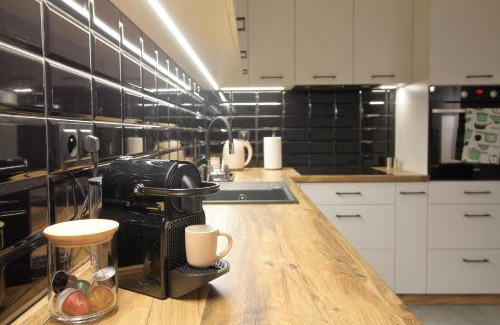 Rzeszow Apartment | Premium Apartment - Lavender - SELF CHECK-IN