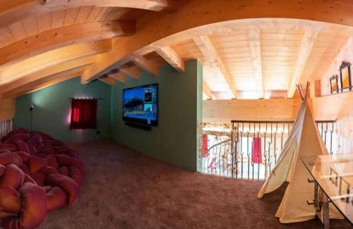 Cortina d'Ampezzo House | Premium chalet near center