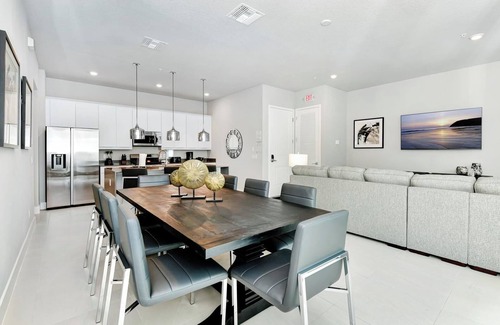 Reunion Hotel | Premium Condo near Disney with Resort & Waterpark Access - B6-124