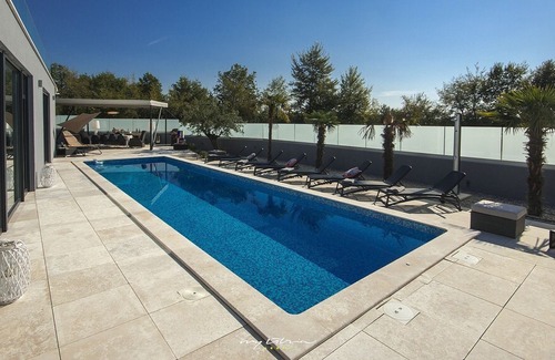 Labinci Villa | Premium designer villa with pool near Porec