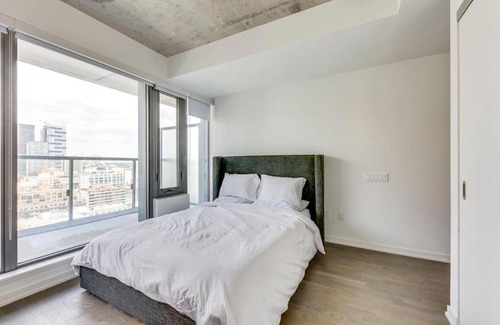 St. Lawrence House | Premium Hotel-Style Studio in Downtown Toronto