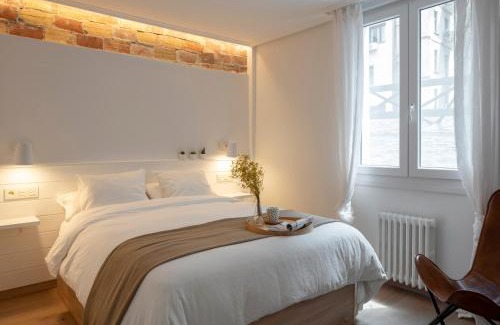 Indautxu Apartment | PREMIUM LOCATION! Gran Vía & FREE Parking