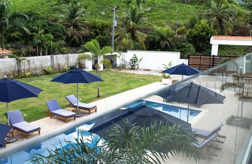 Las Terrenas Villa | Premium Villa for 15 with Pool and Jacuzzi