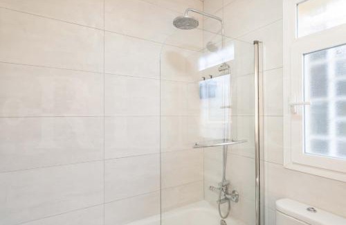 Torremolinos Villa | Premium villa with private pool & garden by REMS