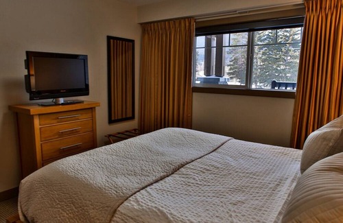 Copperstone Resort Apartment | PremiumStayz 4106 Instant Check-In