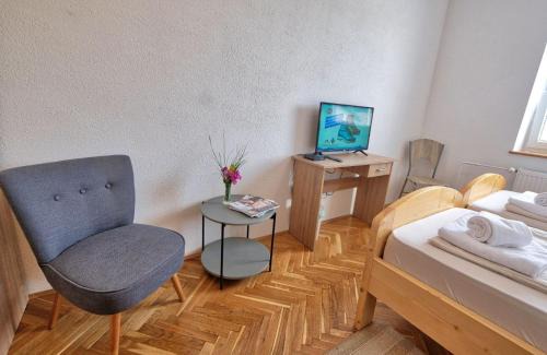 Velike Bloke House | Prenočišča Miklavčič