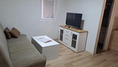 Veliko Gradiste Apartment | Prenociste jezerske zvezde
