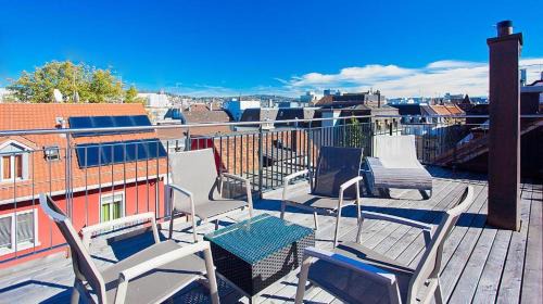 Sihlfeld Apartment | Presidental Suite Apartment by Livingdowntown