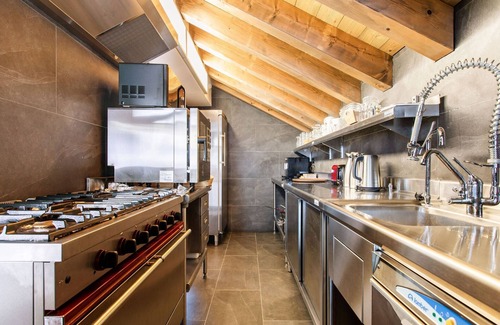 Champagny-en-Vanoise Ski Chalet | Prestigious chalet with pool and sauna