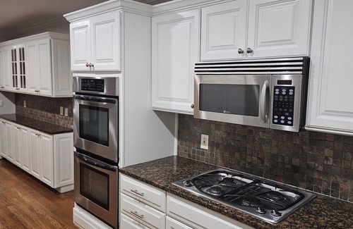 Tuxedo Park House | Prestigious home in Atlanta's Tuxedo Park. Modern design and classic elegance.