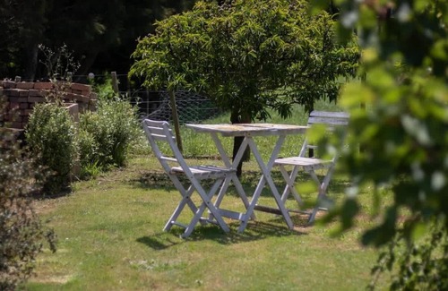 Brixton House | Prestigious Homestead in Scenic Brixton