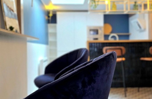 Amiens House | Prestigious house - 10 pers - near train station, town center and Hortillonnages.