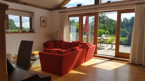 Haslemere House | Prestwick Oak - Sleeps 10-14 - Group Accommodation for Family or Friends