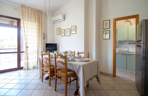 Villasimius Villa | PRETTY APARTMENT ON THE 1ST FLOOR A FEW STEPS FROM THE BEACH
