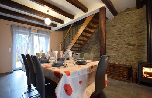Neufchateau House | Pretty cottage with billart and 2 bathrooms