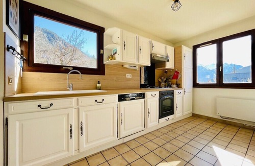 Forville House | Pretty F4 house with loggia in Briançon