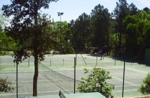 Les Restanques Apartment | Pretty flat, Les Restanques T3 air-conditioned ideal family, swimming pools,