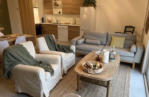 Entraigues-sur-la-Sorgue House | Pretty house with garden - Le Clos Du Moulin 3