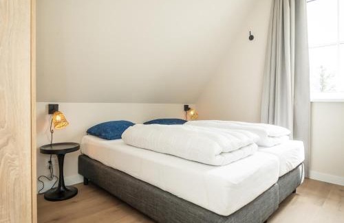 De Koog House | Pretty Holiday Home in De Koog Texel with Garden