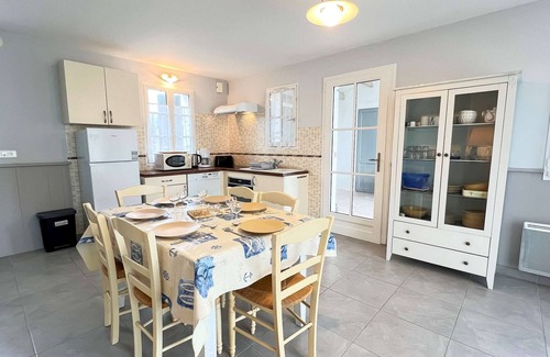 Le Bois-Plage-en-Re House | Pretty house with garden and private parking