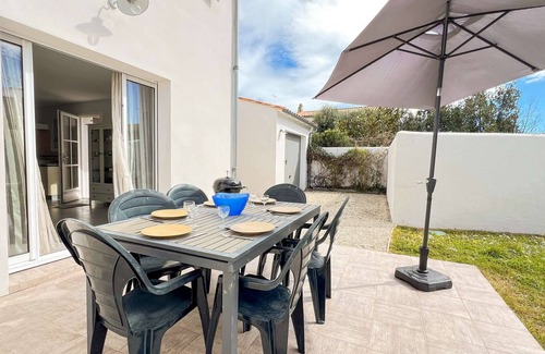 Le Bois-Plage-en-Re House | Pretty house with garden and private parking