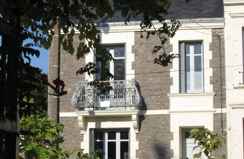 Saint-Nazaire House | Pretty house opposite the Jardin des Plantes and a stone's throw from the seafront