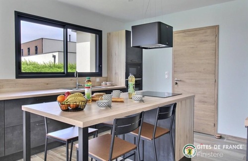 Cleder House | Pretty new house between sea and countryside in a quiet cul-de-sac location