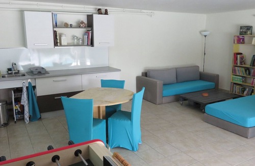 Nimes City Centre Villa | Pretty spacious and friendly villa in the Nîmes Garrigue