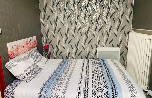 Fontenay-le-Comte Apartment | Pretty T2 bis: Vendée, La rochelle