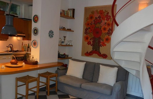 Cinque Terre Villa | Pretty White House - The perfect location close to everything you could desire.