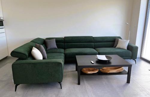Hruba Borsa Apartment | Pri jazere - Golf rezort