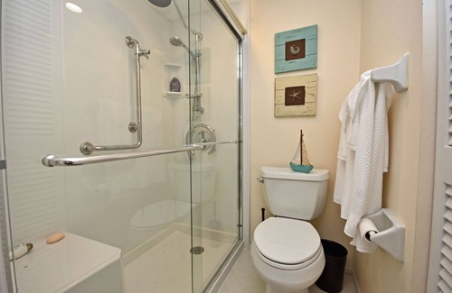 Englewood Condo | Price Reduced! Beach to Bay - only 200 steps to the beach!