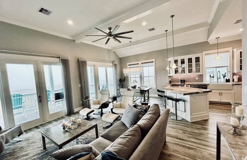 Red Fish Cove House | Prices REDUCED on Beautiful beachfront home directly on the Gulf of Mexico