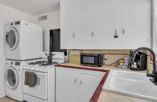 Rincon Heights Apartment | PRIME 1BR Haven | Walk to 4th Ave & Local Hotspots